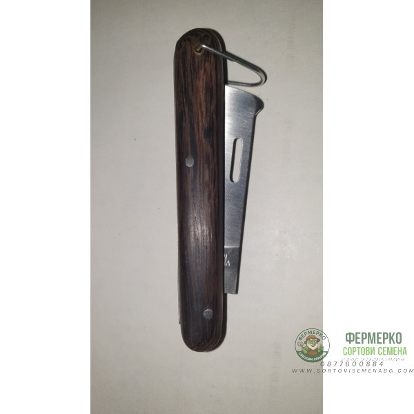 Масивен овощарски нож с ухо