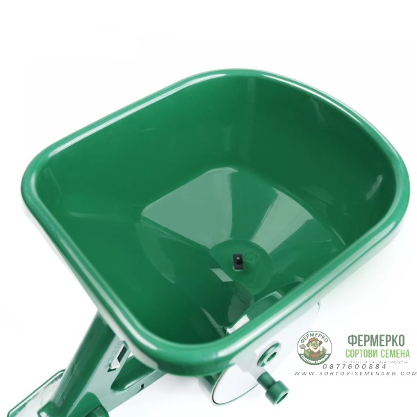 Ръчна сеялка и тороразпръсквачка с антикорозионен бункер